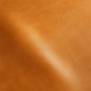 Vegetable-tanned deri — yumuşak parlaklık